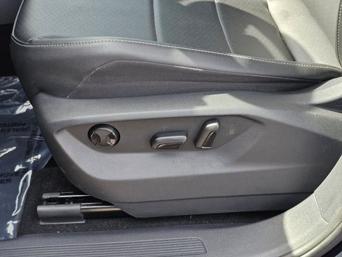 Used 2019 Volkswagen Tiguan SEL w/ 3rd Row Seat Package image 30