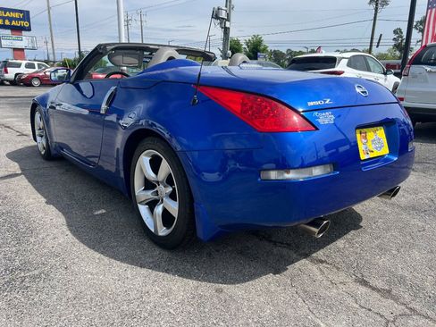Used 2006 Nissan 350Z Touring RWD image 13