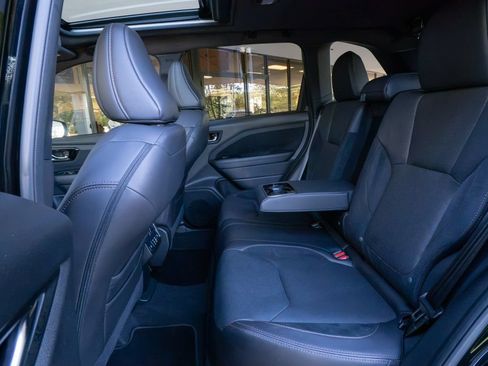 Certified 2025 Subaru Forester Touring w/ Protection Package AWD/4WD image 17