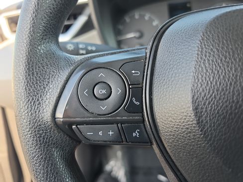 Used 2024 Toyota Corolla LE FWD image 21