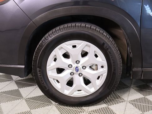 Used 2019 Subaru Forester Base w/ Alloy Wheel Package image 16