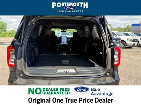 Certified 2024 Ford Expedition Platinum image 12