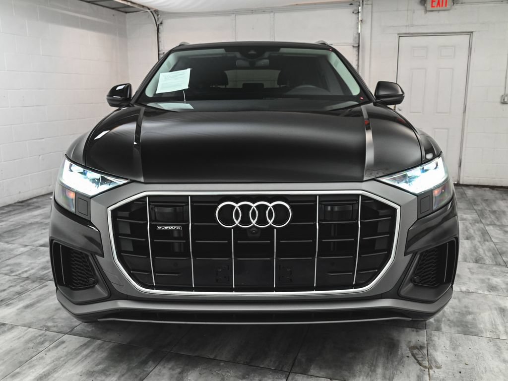 Used 2023 Audi Q8 Premium Plus w/ Premium Plus Package AWD/4WD image 2