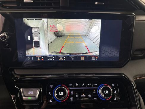 Used 2026 GMC Sierra 1500 AT4 w/ AT4 Premium Package AWD/4WD image 37