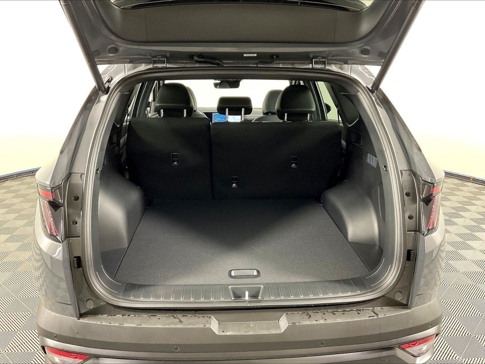 New 2026 Hyundai Tucson Limited AWD/4WD image 26