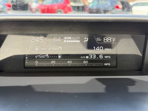 Used 2022 Subaru Forester Premium AWD/4WD image 18