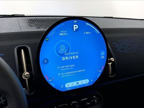 Certified 2025 MINI Cooper Countryman S w/ Comfort Package Max image 20