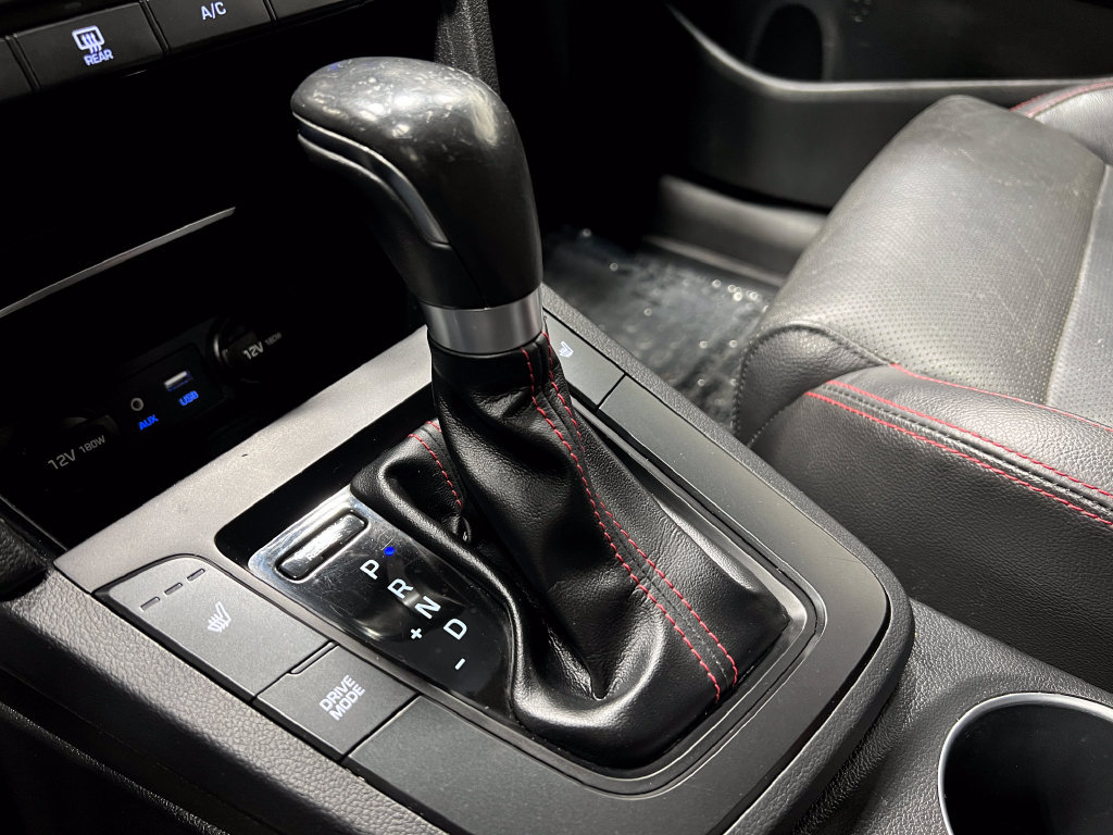 Used 2018 Hyundai Elantra Sport w/ Sport Premium Package 03 FWD image 31