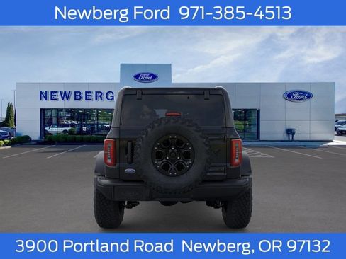 New 2026 Ford Bronco Badlands AWD/4WD image 7