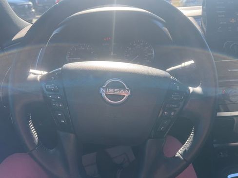 Used 2024 Nissan Armada SL w/ Midnight Edition Package image 9