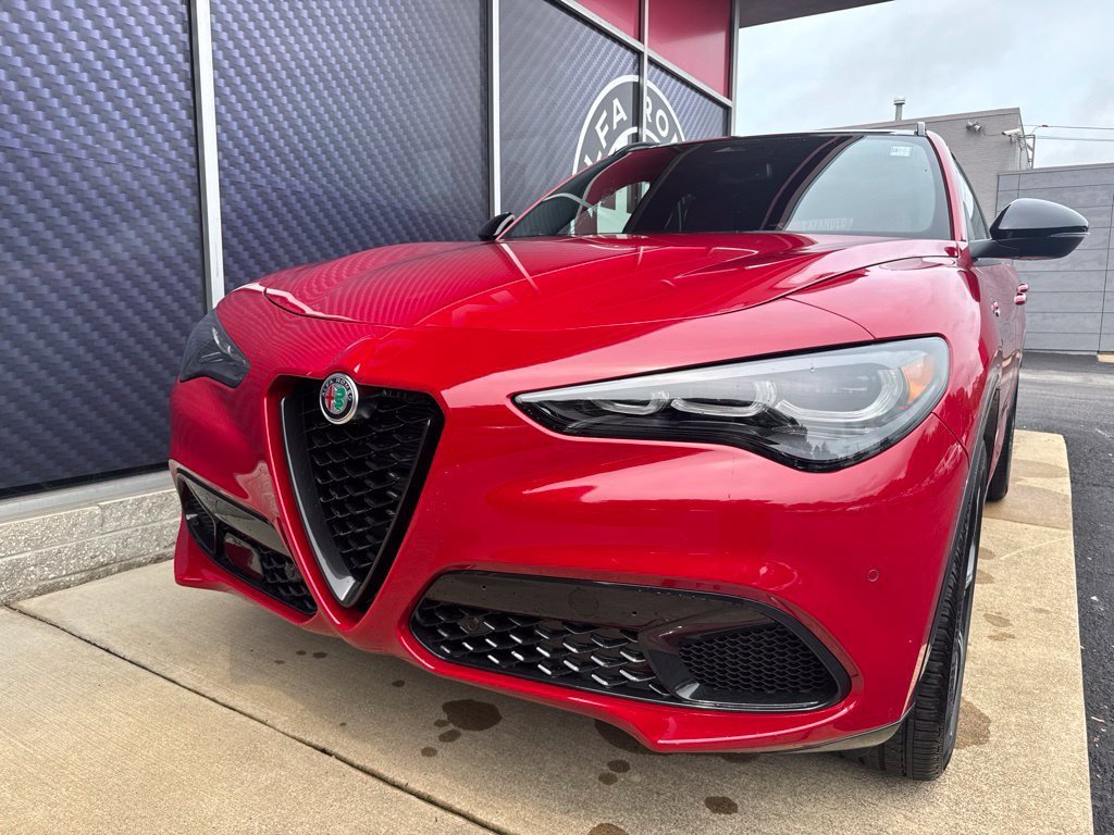 New 2026 Alfa Romeo Stelvio Sprint AWD/4WD image 18