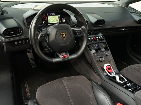 Used 2016 Lamborghini Huracan LP 610-4 AWD/4WD image 8