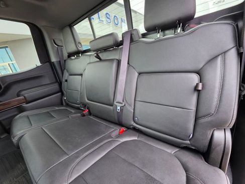 Used 2019 GMC Sierra 1500 SLT w/ SLT Premium Plus Package AWD/4WD image 17