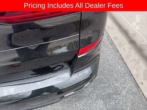 Used 2020 BMW X7 M50i w/ Dynamic Handling Package AWD/4WD image 17