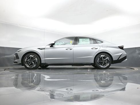 New 2026 Hyundai Sonata SEL FWD image 37