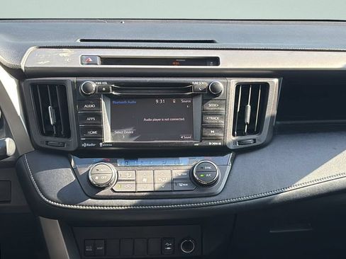 Used 2016 Toyota RAV4 XLE FWD image 18