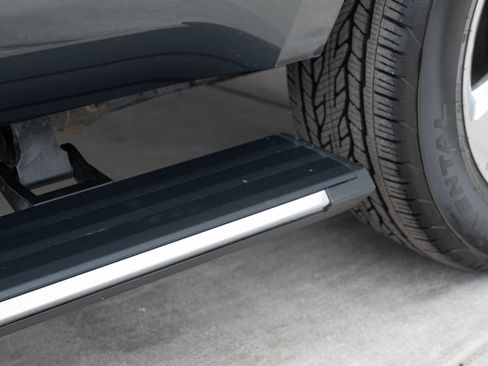 Used 2019 Chevrolet Tahoe Premier image 40