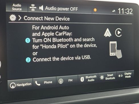 New 2025 Honda Pilot Touring image 6