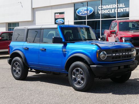 New 2026 Ford Bronco Big Bend AWD/4WD image 4