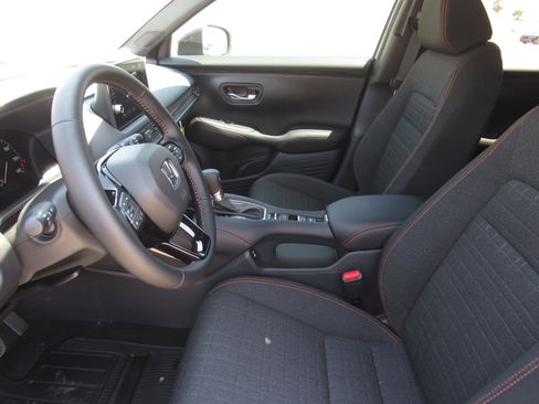 New 2026 Honda HR-V Sport image 12