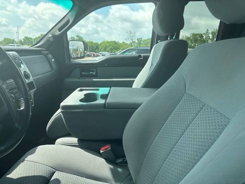 Used 2014 Ford F150 XLT w/ XLT Chrome Package RWD image 31
