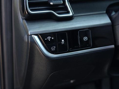 Used 2024 Kia Sportage X-Line w/ X-Line Premium Package image 17