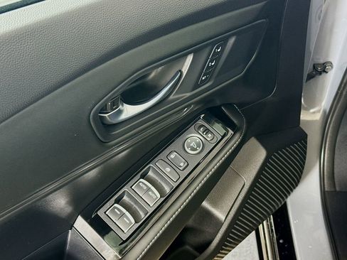 Used 2025 Honda Accord Touring image 17