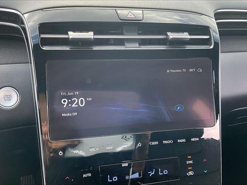 Certified 2024 Hyundai Tucson XRT AWD/4WD image 30