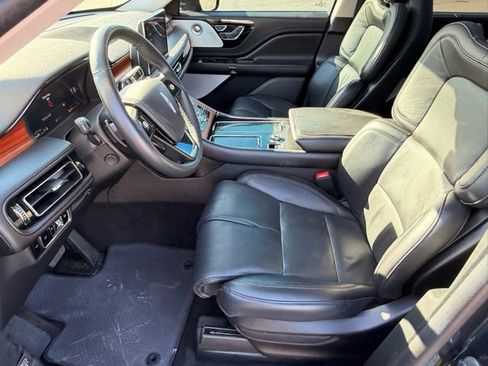 Used 2024 Lincoln Aviator Reserve w/ Equipment Group 201A AWD/4WD image 12