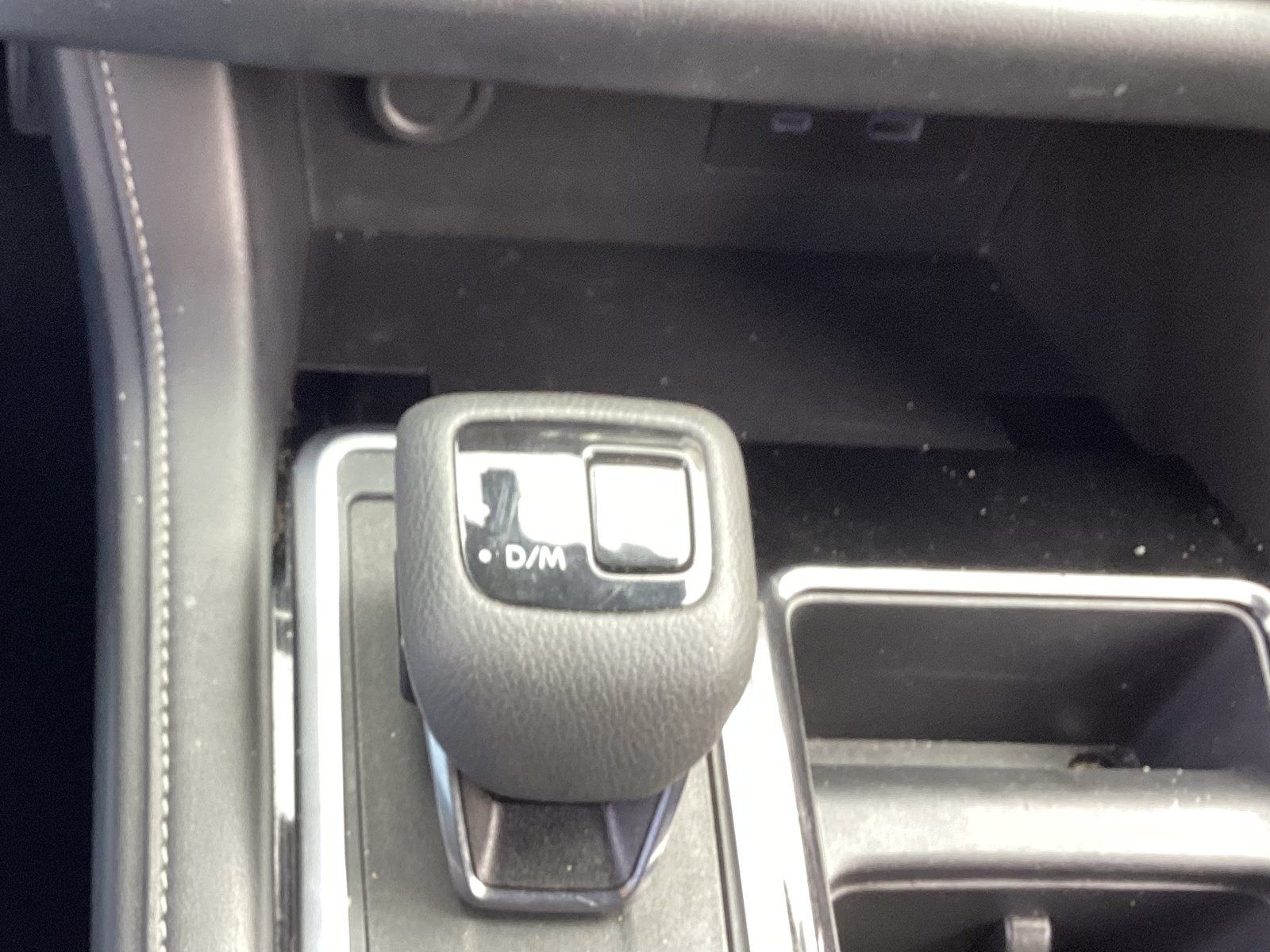 Used 2024 Nissan Pathfinder SV AWD/4WD image 21