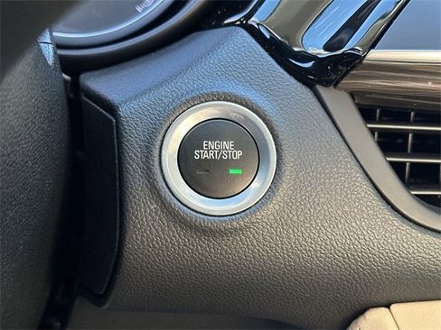 Used 2019 Buick Envision Preferred image 15