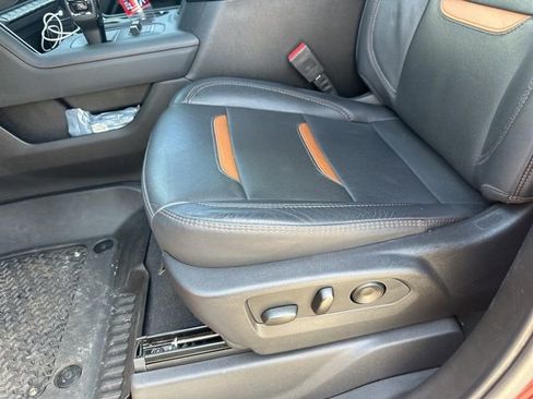 Used 2023 GMC Sierra 1500 AT4 w/ AT4 Preferred Package image 34