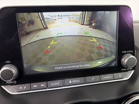 Used 2023 Nissan Sentra SV w/ All-Weather Package FWD image 20