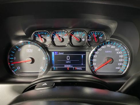 Used 2018 Chevrolet Tahoe LS image 17