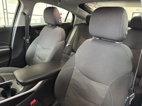 Used 2019 Chevrolet Volt LT image 14