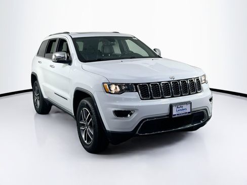 Used 2022 Jeep Grand Cherokee Limited image 3