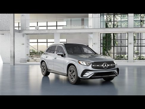 Certified 2026 Mercedes-Benz GLC 300 4MATIC image 5