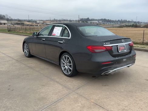 Used 2022 Mercedes-Benz E 350 Sedan image 6
