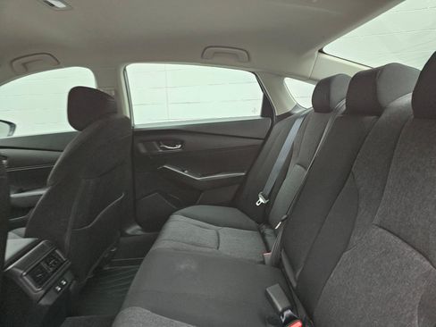 Used 2025 Honda Accord LX image 18