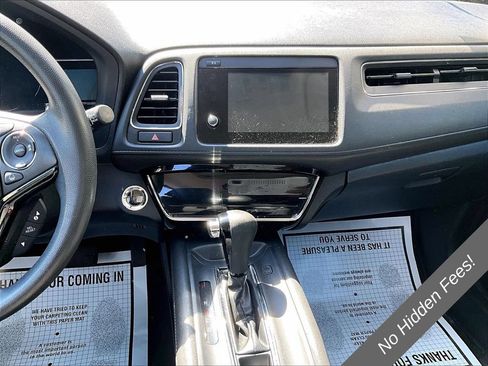 Used 2019 Honda HR-V EX image 6