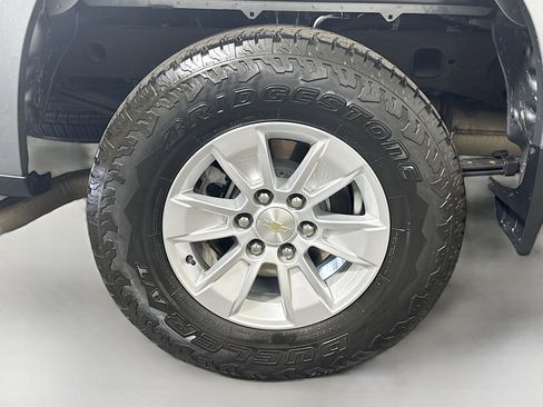 Used 2023 Chevrolet Silverado 1500 LT w/ Work Truck Package image 33