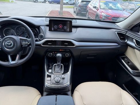 Used 2018 MAZDA CX-9 Touring w/ Touring Premium Package FWD image 21