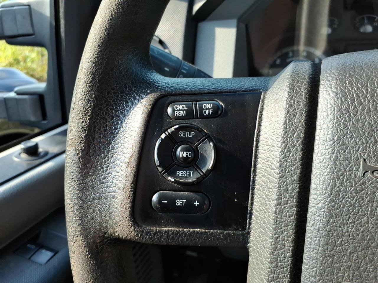 Used 2015 Ford F250 XL w/ Power Equipment Group AWD/4WD image 12