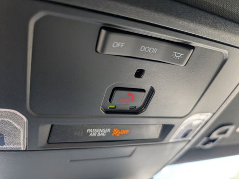 New 2025 Toyota Tacoma SR5 image 12