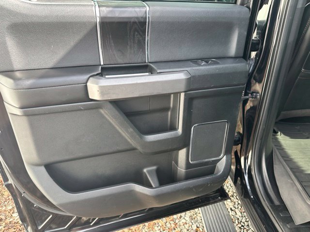 Used 2018 Ford F150 Platinum w/ Equipment Group 701A Luxury AWD/4WD image 17