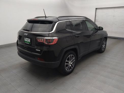 Used 2019 Jeep Compass Latitude w/ Popular Equipment Group FWD image 9