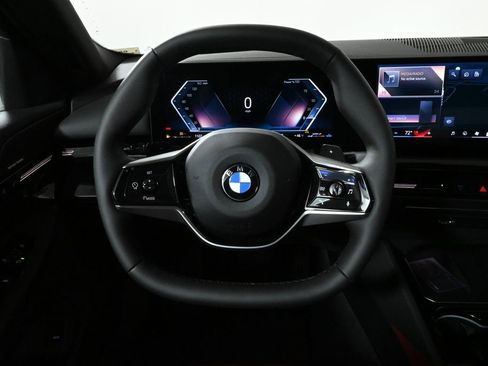 Used 2026 BMW 530i xDrive w/ Premium Package image 19