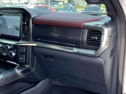 Used 2023 Ford F150 Lariat w/ Equipment Group 502A High image 18