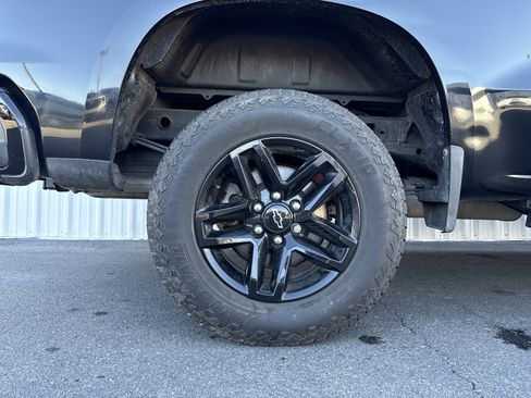 Used 2019 Chevrolet Silverado 1500 LT Trail Boss image 37