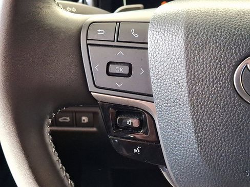 Certified 2025 Toyota Camry SE image 16